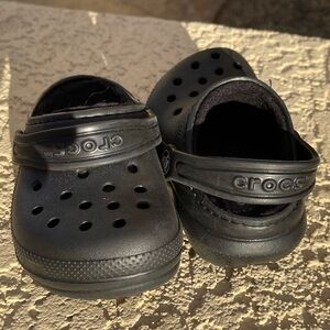 Crocs Toddler Fuzzy Classic Lined Clog Kids Size C6 - gently used